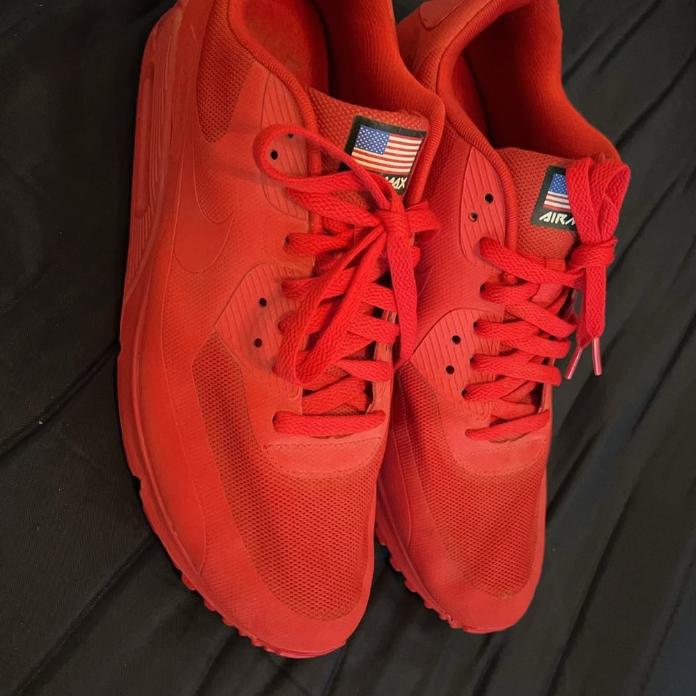 Nike Air Max Men's Red Sneakers
